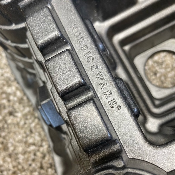 Nordic Ware Pro Cast Castle Bundt Pan - Picture 8 of 10